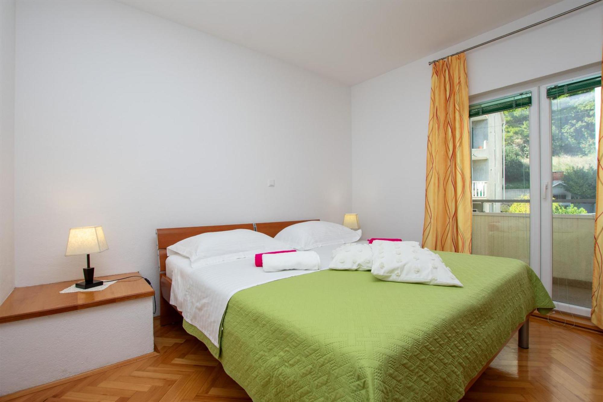Apartment Zdravko Omiš Exterior foto